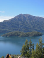 Cerro Tronador y Ventisquero Negro: recorrido integral por el corazón de la Patagonia - Imagen 2